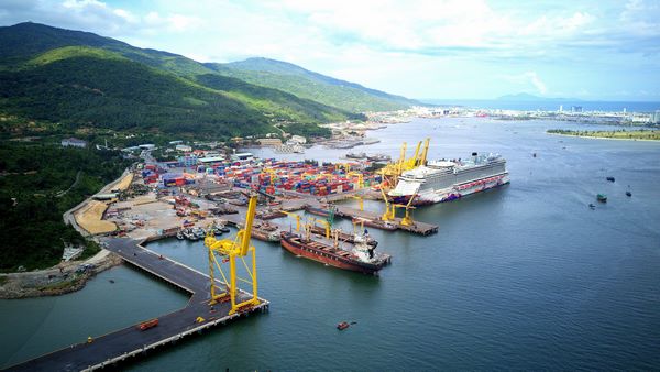 Cảng biển Việt Nam - Triển vọng phát triển