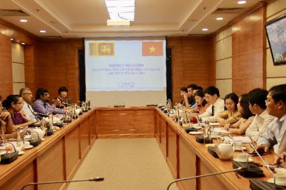 Tổng cục Thống kê Việt Nam tiếp đoàn khảo sát của Cơ quan Thống kê và Tổng điều tra SRI LANKA 1