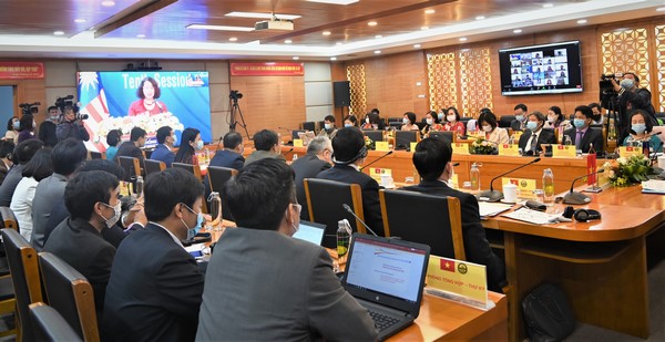 Phiên họp toàn thể Kỳ họp lần thứ 10 của Ủy ban Hệ thống Thống kê Cộng đồng ASEAN (ACSS10) 3
