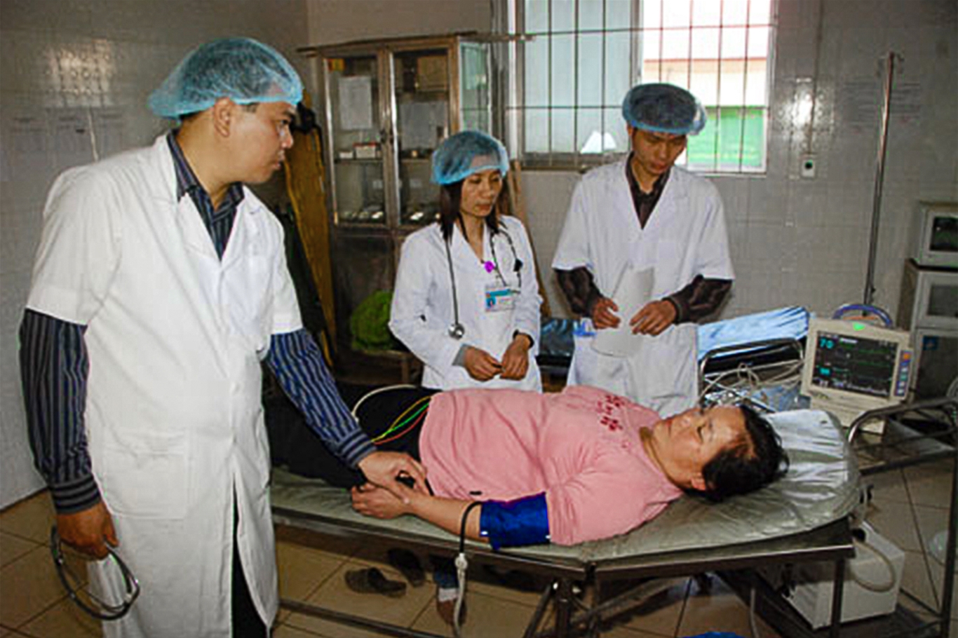 Trung tâm Y tế huyện Cao Phong: Nâng cao chất lượng toàn diện 3
