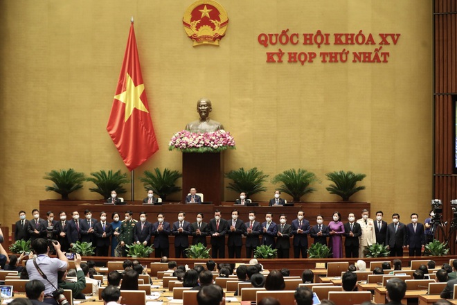 Quốc hội phê chuẩn 4 Phó Thủ tướng, 22 thành viên khác của Chính phủ 3