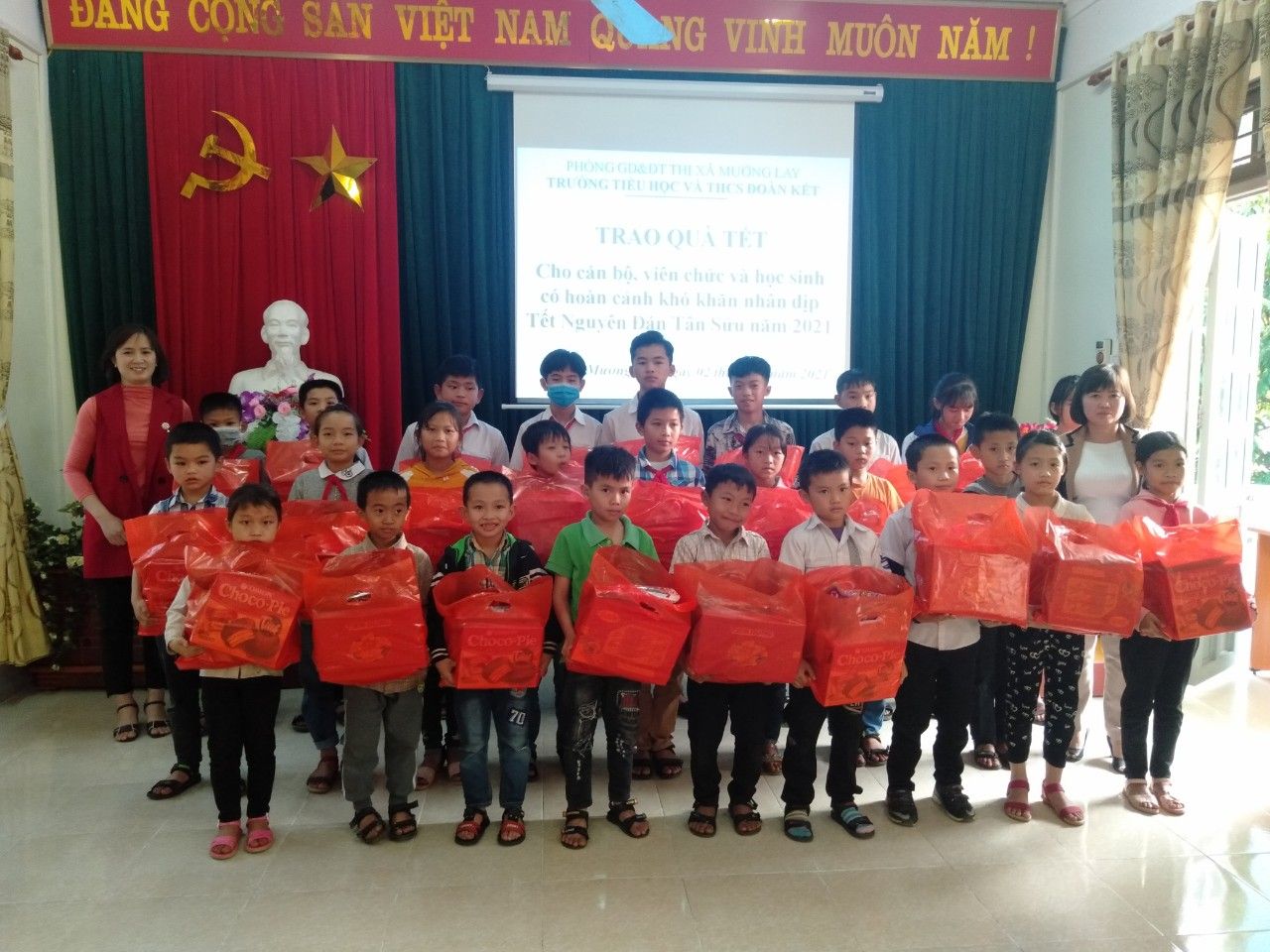 Thị xã Mường Lay: Hành trình vượt khó nâng cao chất lượng giáo dục 6