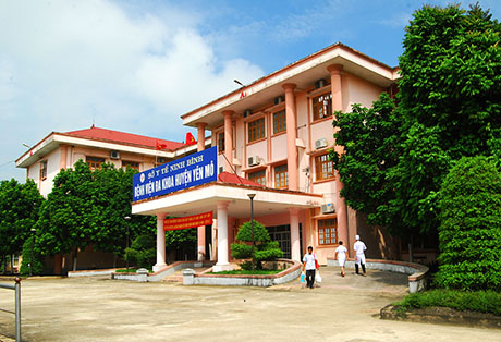 Trung tâm Y tế huyện Yên Mô thực hiện tốt nhiệm vụ bảo vệ và chăm sóc sức khỏe nhân dân
