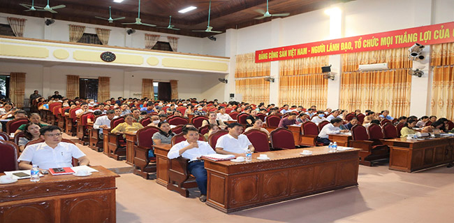 UBND huyện Can Lộc tập huấn nghiệp vụ điều tra, tổng hợp, tính toán tiêu chí về thu nhập bình quân đầu người cấp xã thuộc Chương trình xây dựng NTM giai đoạn 2021-2025 1