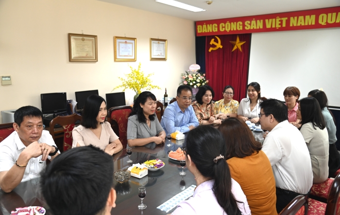 Lãnh đạo Bộ Kế hoạch và Đầu tư đến chúc mừng Tạp chí Con số và Sự kiện nhân ngày Báo chí Cách mạng Việt Nam 21-6 2