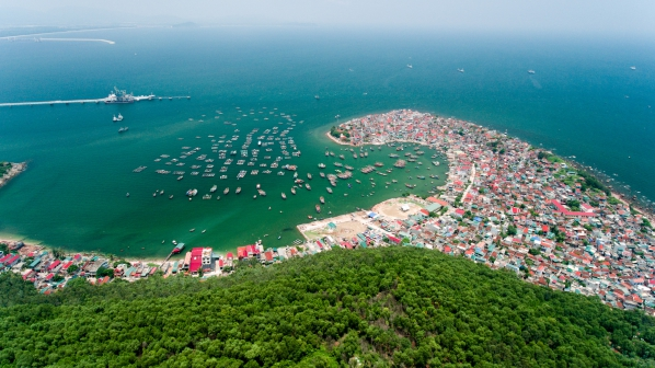 Rủi ro thiên tai đe dọa kinh tế khu vực ven biển Việt Nam