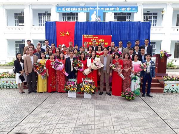 Trường Phổ thông dân tộc nội trú trung học cơ sở Huyện Phục Hòa: Nơi học sinh cảm thấy hạnh phúc