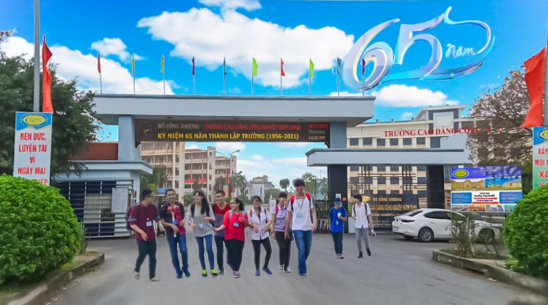 Trường cao đẳng Công nghiệp Nam Định: Tăng cường gắn kết nhà trường với doanh nghiệp 