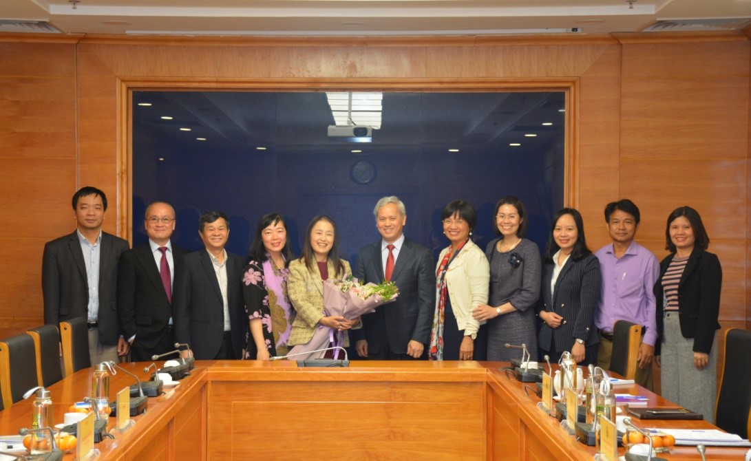 Tổng cục trưởng Tổng cục Thống kê tiếp đón Tân Trưởng đại diện UNFPA tại Việt Nam 3