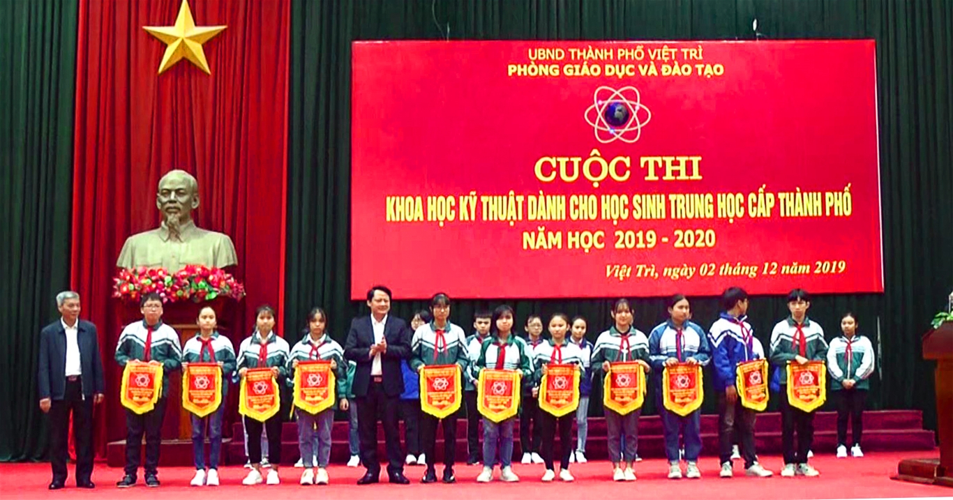 Thành phố Việt Trì: Tiếp tục đổi mới, nâng cao chất lượng giáo dục 1