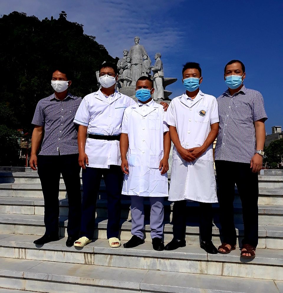 Bệnh viên Đa khoa huyện Mèo Vạc tích cực đổi mới để làm tốt nhiệm vụ chăm sóc sức khỏe người dân nơi vùng cao núi đá 4