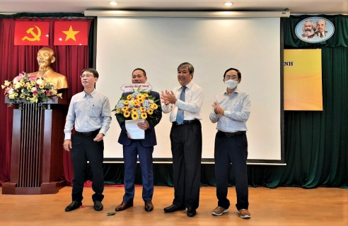 Lễ công bố quyết định của Tổng cục trưởng TCTK về công tác cán bộ của Cục Thống kê TP. Hồ Chí Minh 1