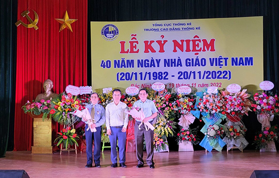 Trường Cao đẳng Thống kê tổ chức Lễ Kỷ niệm 40 năm ngày Nhà Giáo Việt Nam 20/11 5