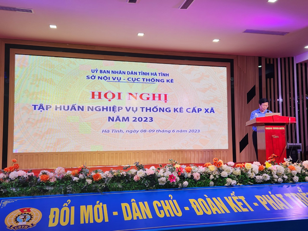 Cục Thống kê Hà Tĩnh tổ chức Hội nghị tập huấn nghiệp vụ thống kê cấp xã năm 2023