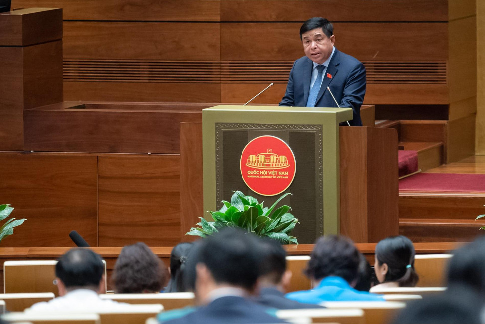 Nửa đầu nhiệm kỳ 2021-2025: Việt Nam vững vàng vượt qua khó khăn, thách thức  