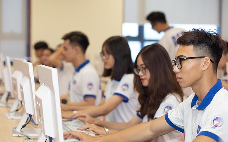 Phát triển mô hình hợp tác giữa trường đại học và doanh nghiệp tại Việt Nam 1