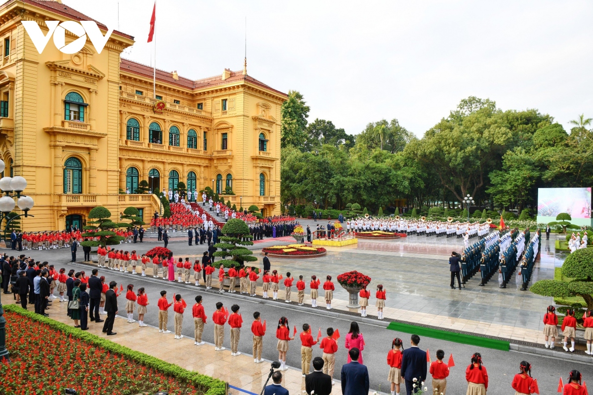 Tổng Bí thư, Chủ tịch nước Trung Quốc Tập Cận Bình và Phu nhân kết thúc tốt đẹp chuyến thăm cấp Nhà nước tới Việt Nam 1