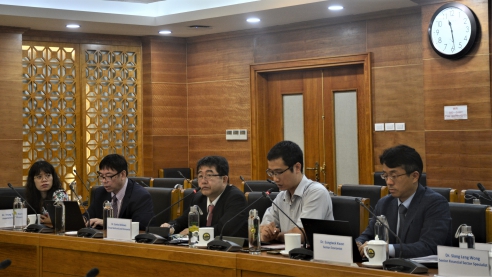 Tổng cục Thống kê họp với Đoàn công tác Cơ quan giám sát kinh tế vĩ mô ASEAN+3 1