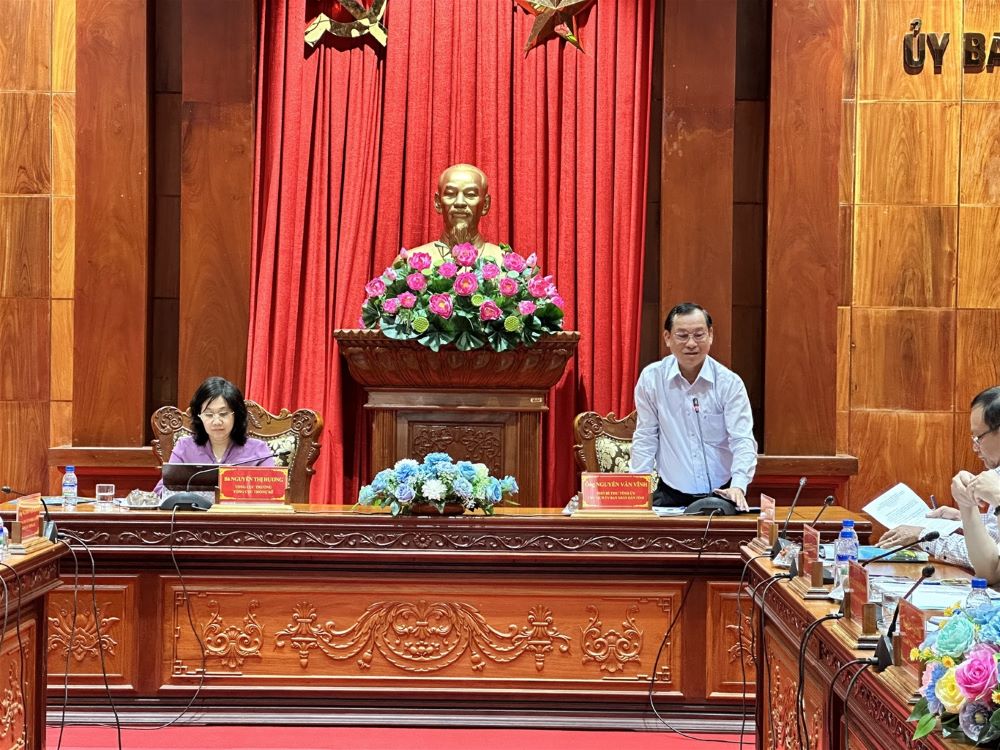 Tổng cục trưởng Nguyễn Thị Hương làm việc tại Cục Thống kê tỉnh Tiền Giang và Ủy ban nhân dân tỉnh Tiền Giang 2