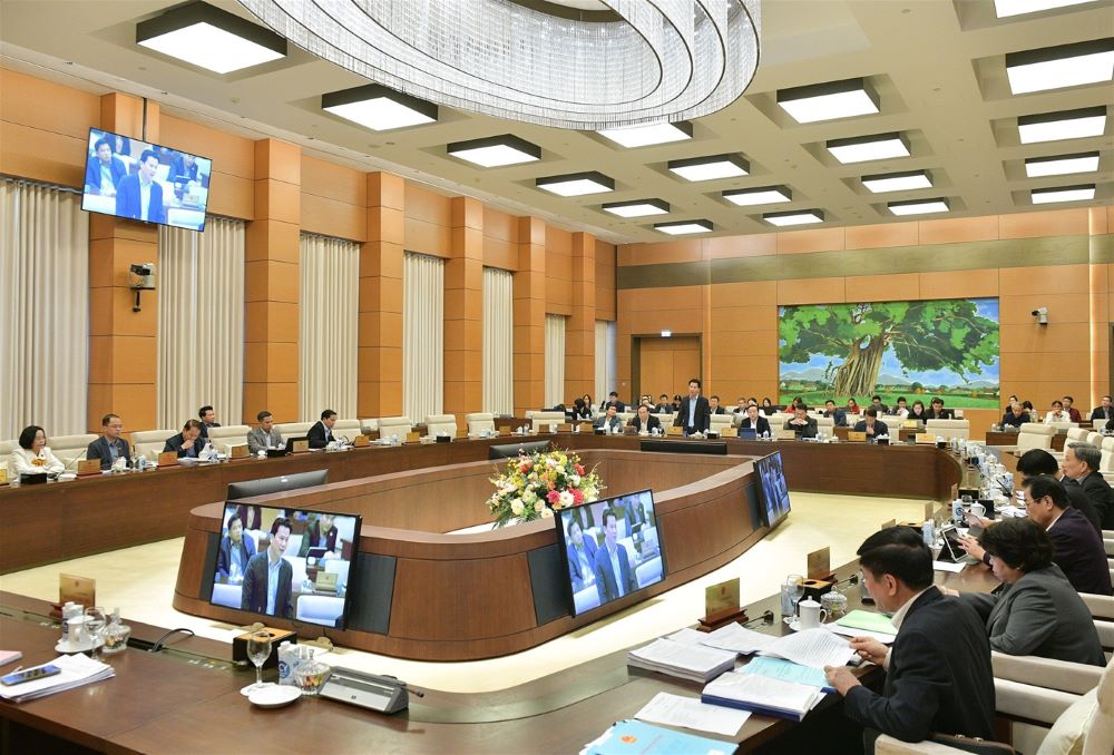 Ủy ban Thường vụ Quốc hội khai mạc Phiên họp giữa 2 đợt của Kỳ họp thứ 6, Quốc hội khóa XV 1