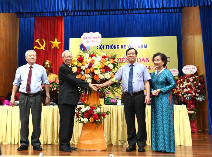 Đại hội Đại biểu toàn quốc Hội Thống kê Việt Nam lần thứ 4 diễn ra thành công tốt đẹp 1