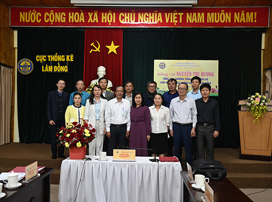 Đoàn công tác Tổng cục Thống kê làm việc với Cục Thống kê tỉnh Lâm Đồng 2