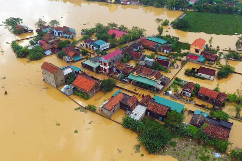 Công đoàn cơ quan TCTK tích cực ủng hộ công chức, người lao động ngành Thống kê bị thiệt hại do lũ lụt 