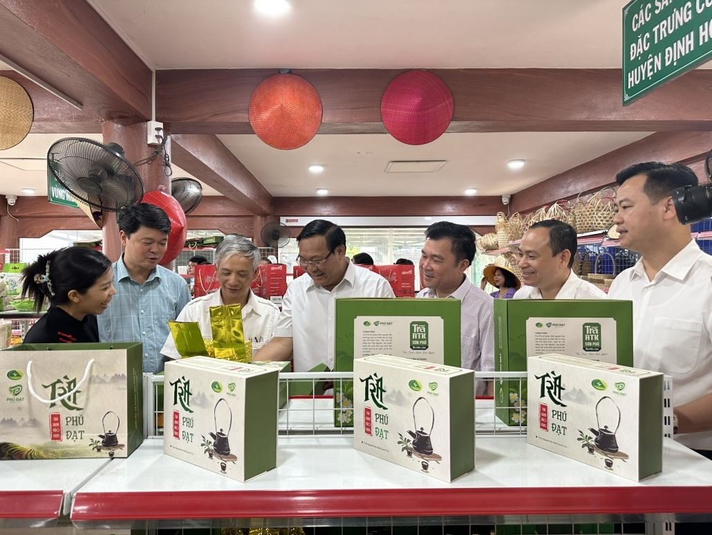 Huyện Định Hóa: Tập trung mọi nguồn lực đầu tư phát triển nông nghiệp, nông thôn và xây dựng nông thôn mới 