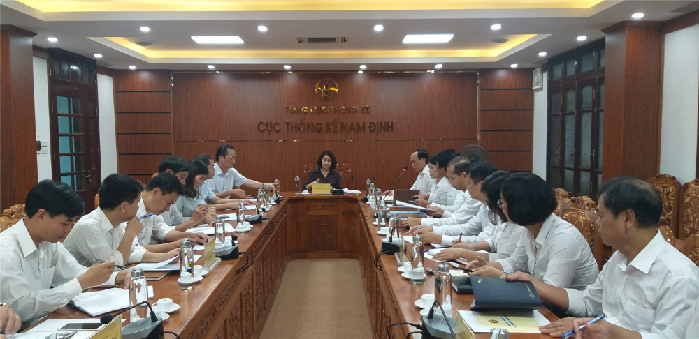 Tổng cục trưởng TCTK  làm việc với Cục Thống kê tỉnh Nam Định