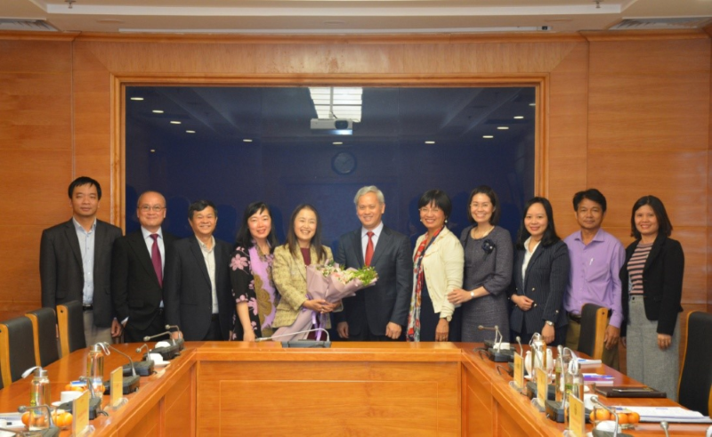 Tổng cục trưởng Tổng cục Thống kê tiếp đón Tân Trưởng đại diện UNFPA tại Việt Nam