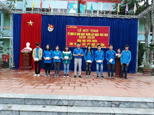 Trường THPT Trùng Khánh: Không ngừng đổi mới, nâng cao chất lượng dạy và học