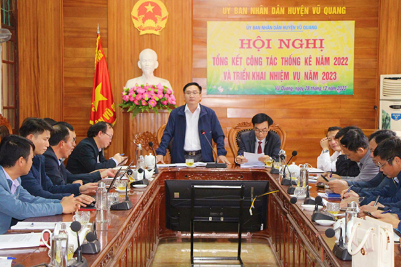 UBND huyện Vũ Quang tổ chức hội nghị Tổng kết công tác Thống kê năm 2022 và triển khai nhiệm vụ năm 2023.