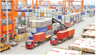 Xuất khẩu hàng hóa 4 tháng đầu năm 2024 tăng trưởng ấn tượng