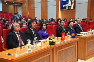 Các đại biểu tham dự Diễn đàn 
